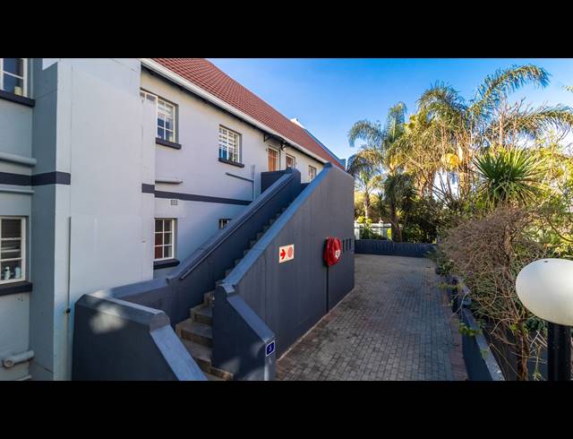 2 BEDROOM APARTMENT FOR SALE IN EDEN GLEN